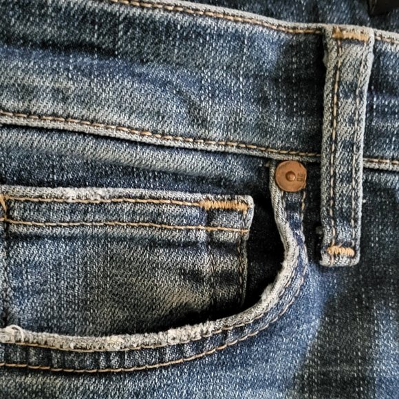 Joe's Jeans Sibyl Cuffed/Cropped Jean - size 27" - Picture 3 of 10